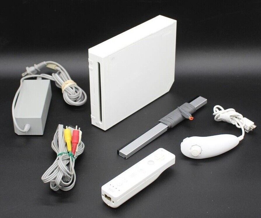 Nintendo Wii RVL-001 Console Set (Used)