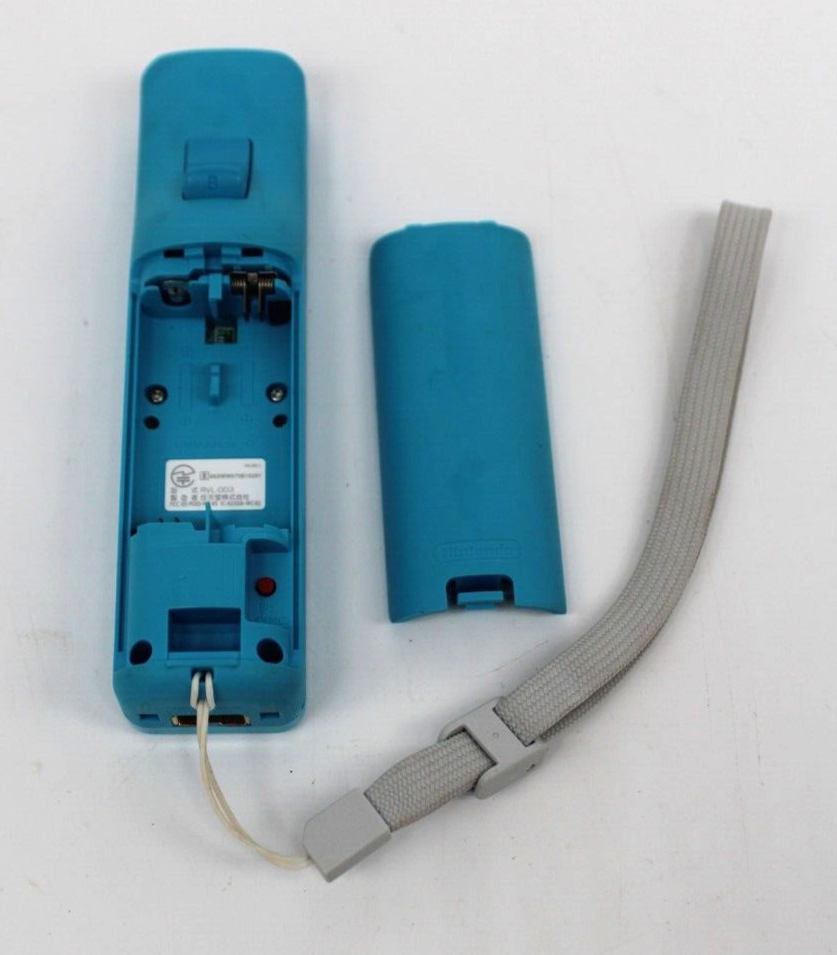 Blue Teal Official OEM Nintendo Wii Remote Wiimote Controller RVL-003